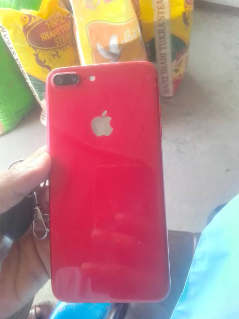 Apple iPhone 7 Plus 3