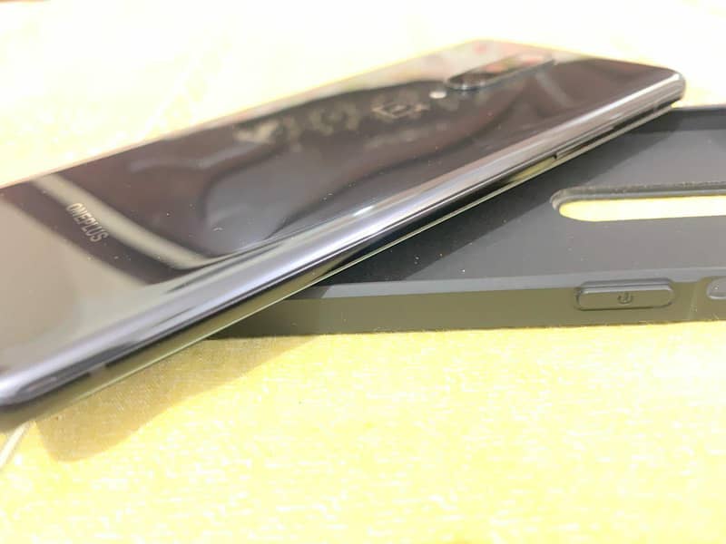 One Plus 8 4