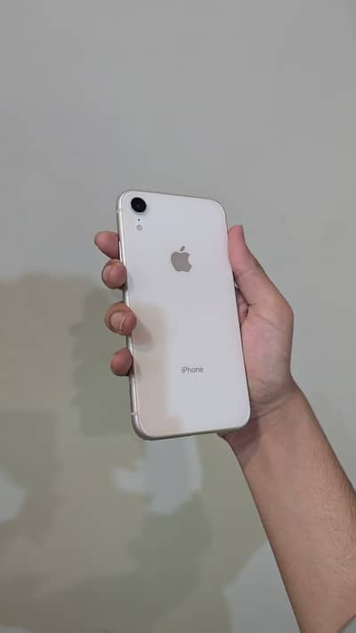 Apple iPhone XR