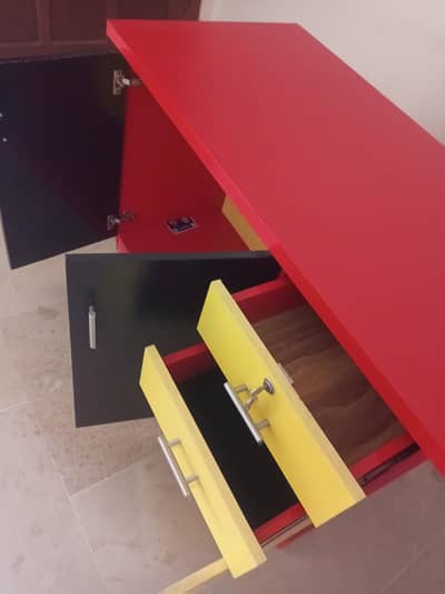 gaming computer table or iron table desk with drawers