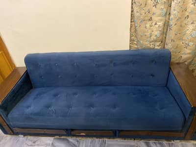 Versatile 3-Seater Sofa-Cum-Bed in Excellent Condition