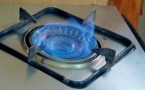 Kitchen stove  Slightly used
