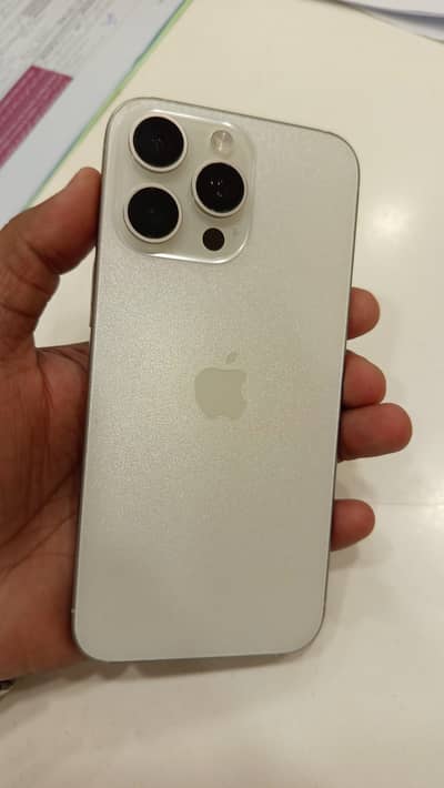 Apple iPhone 15 Pro Max 256 GB LLA JV