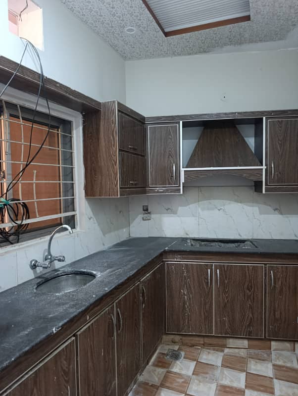 Upper portion for Rent 3
