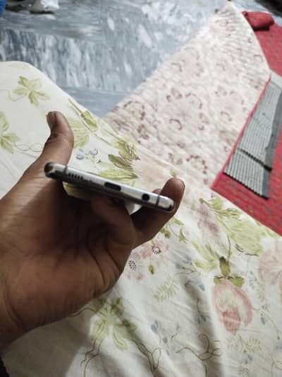 Samsung Mobile S10 Plus