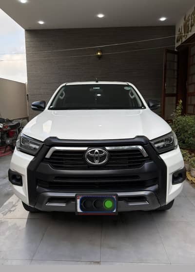 Toyota Hilux 2023