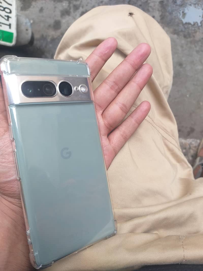 Google Pixel 7 Pro 0