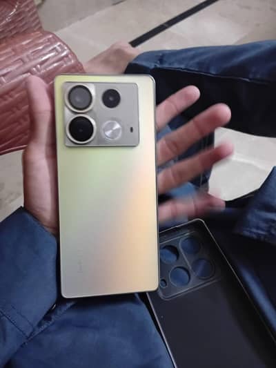 Infinix Note 40