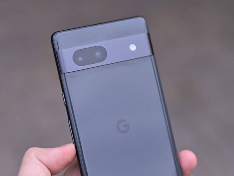 Google Pixel 7a 2