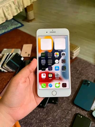 Iphone 8plus pta approved 256gb My Whatsapp number 0341-15-94-140