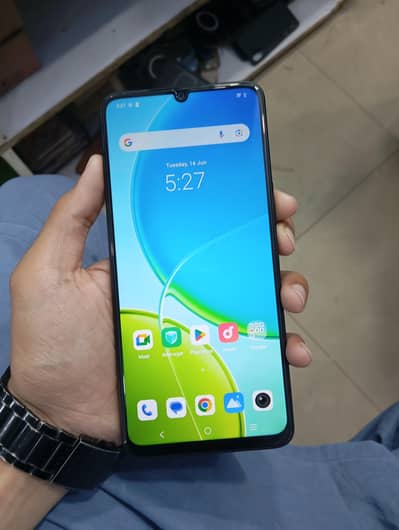 Vivo Y04