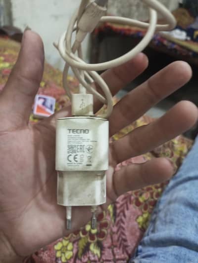 Tecno CAMON 18T