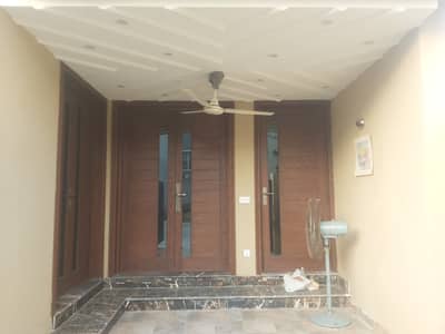 5 Marla House for Rent in Bahria Town Lahore | 3 Bed Double Unit | Prime Location