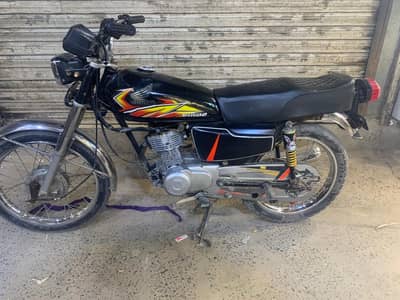 125 2003 model