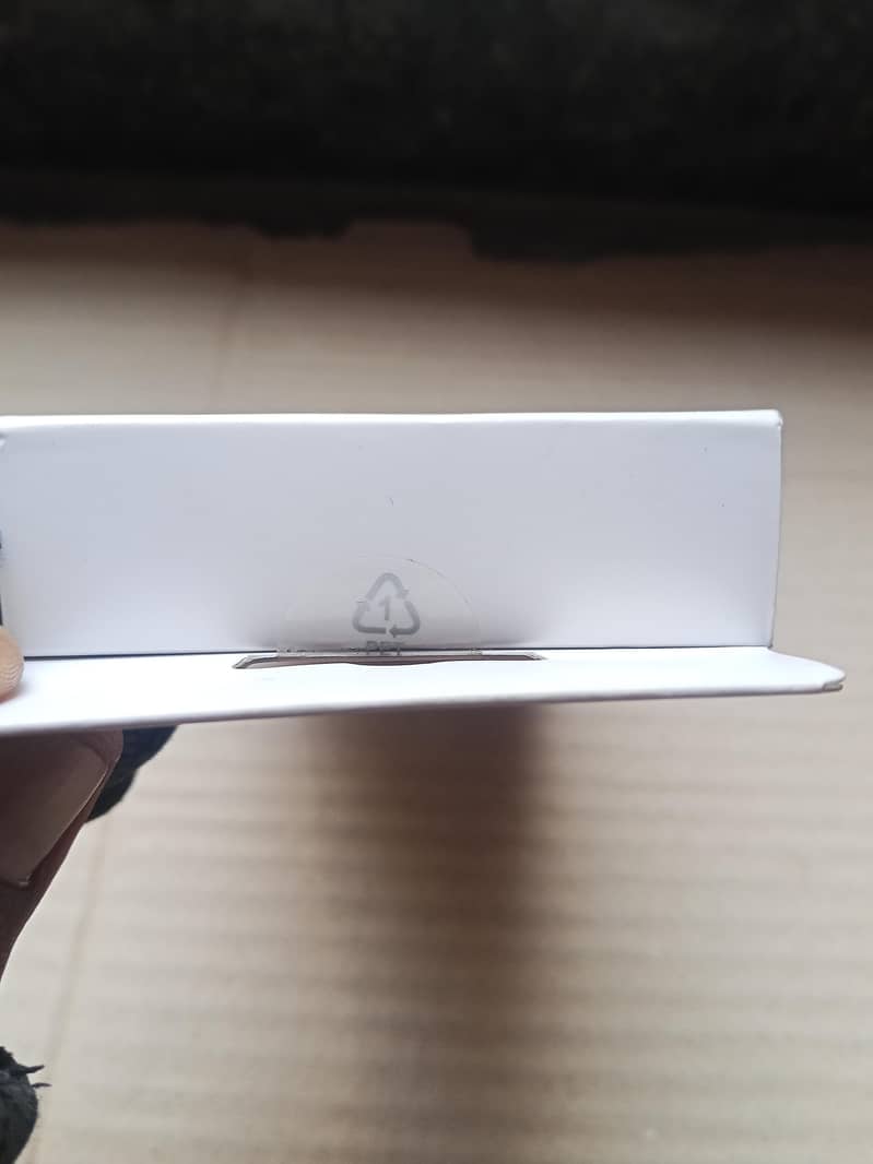 full box 3