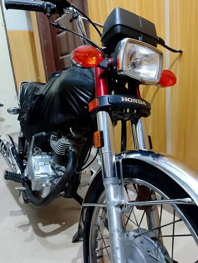 honda 125 2022 Karachi number  jejniun