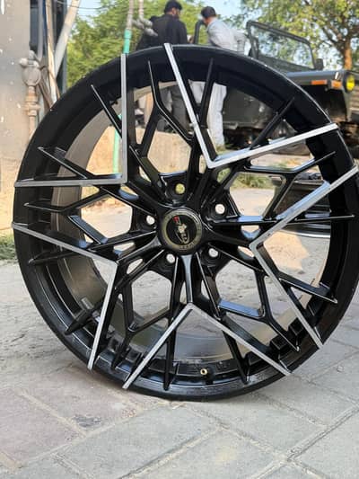 Toyota Crown Rim