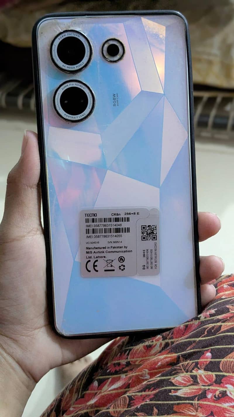 Tecno CAMON 20 0
