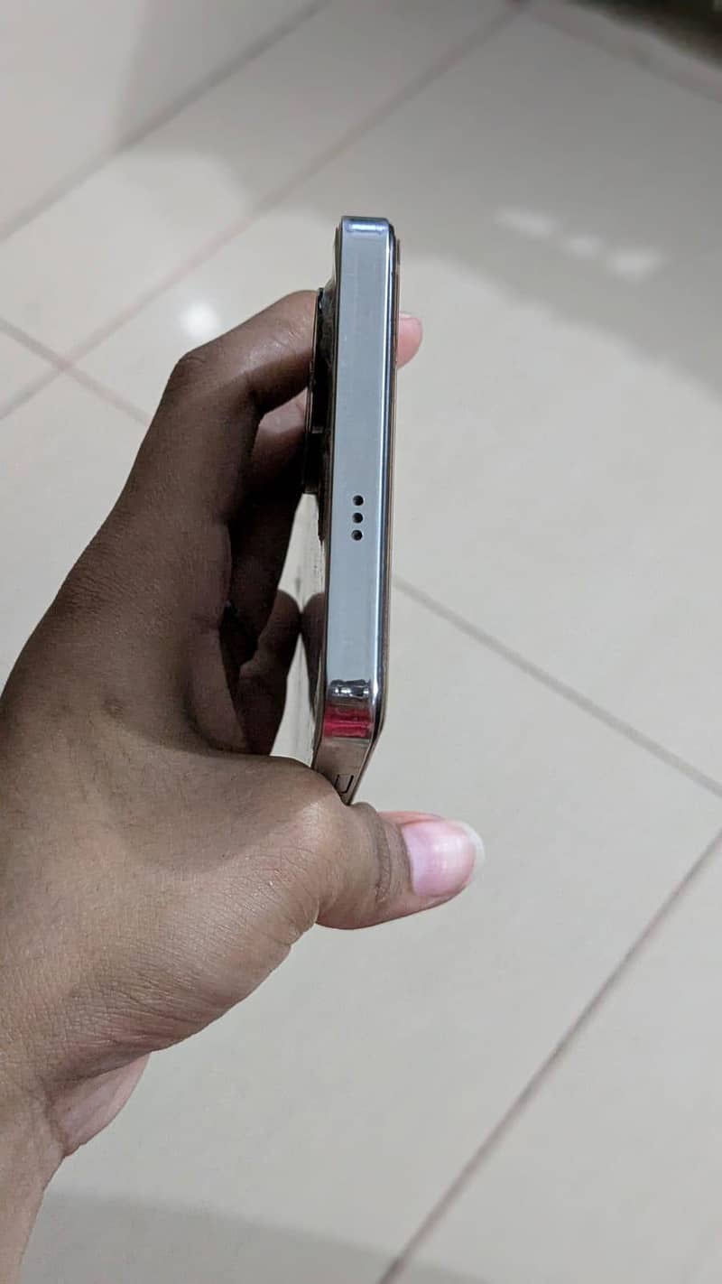 Tecno CAMON 20 4