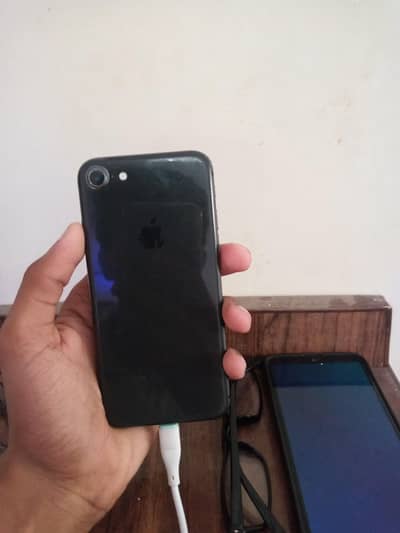 Apple iPhone 8