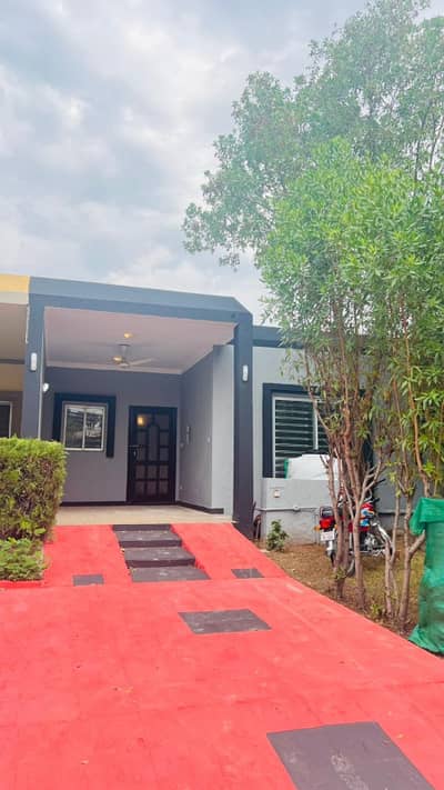 5 MARLA RENOVATE SAFARI HOME FOR SALE