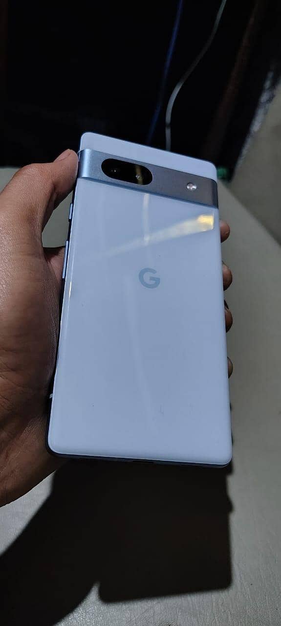 Google Pixel 7a 2