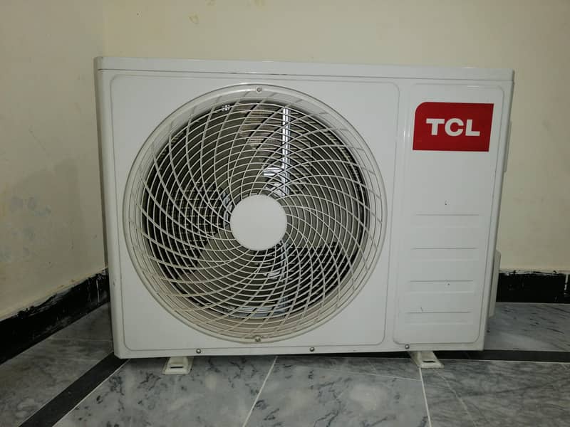 TCL AC 8