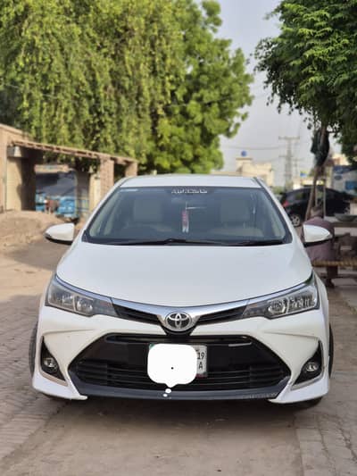 Toyota Corolla GLI 2019 super white