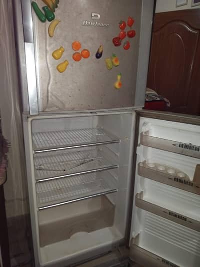 Dawlance Double Door Refrigerator – 100% Working & Excellent Cooling