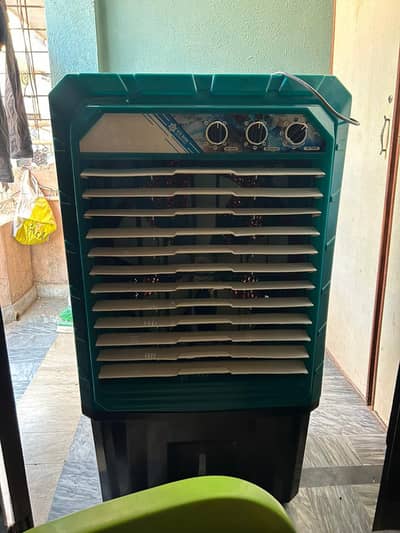Room cooler ‍