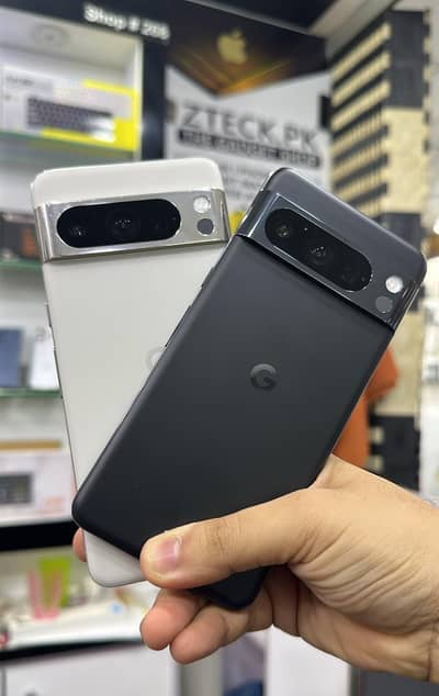Google Pixel 8 Pro