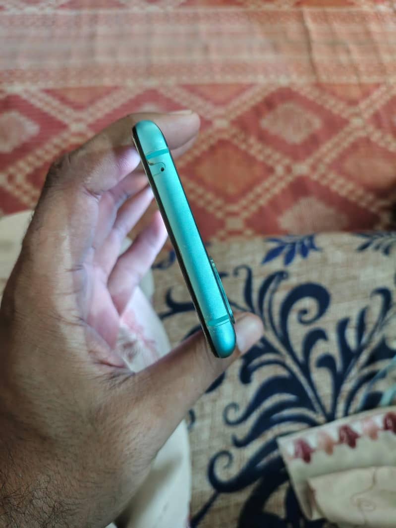 One Plus 8T 4