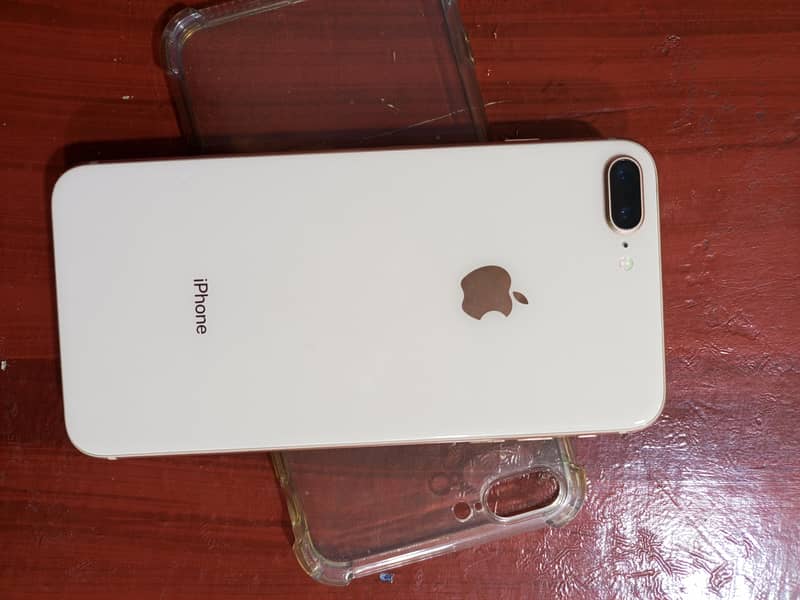 Apple iPhone 8 Plus 1