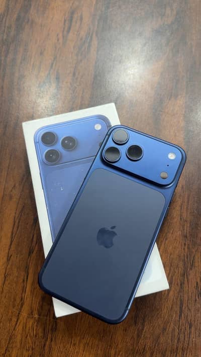 Apple iPhone 17 Pro Max jv