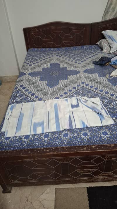 2 Wooden Single Bed with Mattress and dressing table for sale