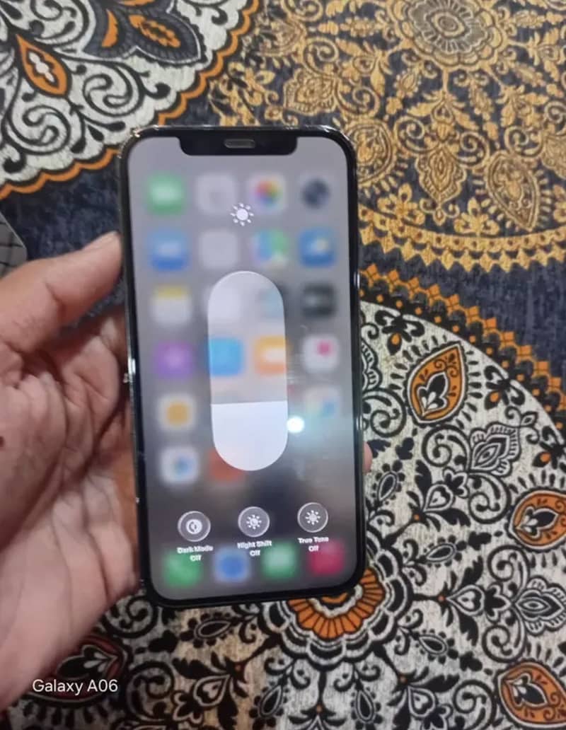 Iphone 12pro 1