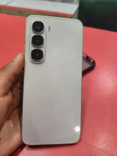 Infinix Hot 60i 8GB 256GB