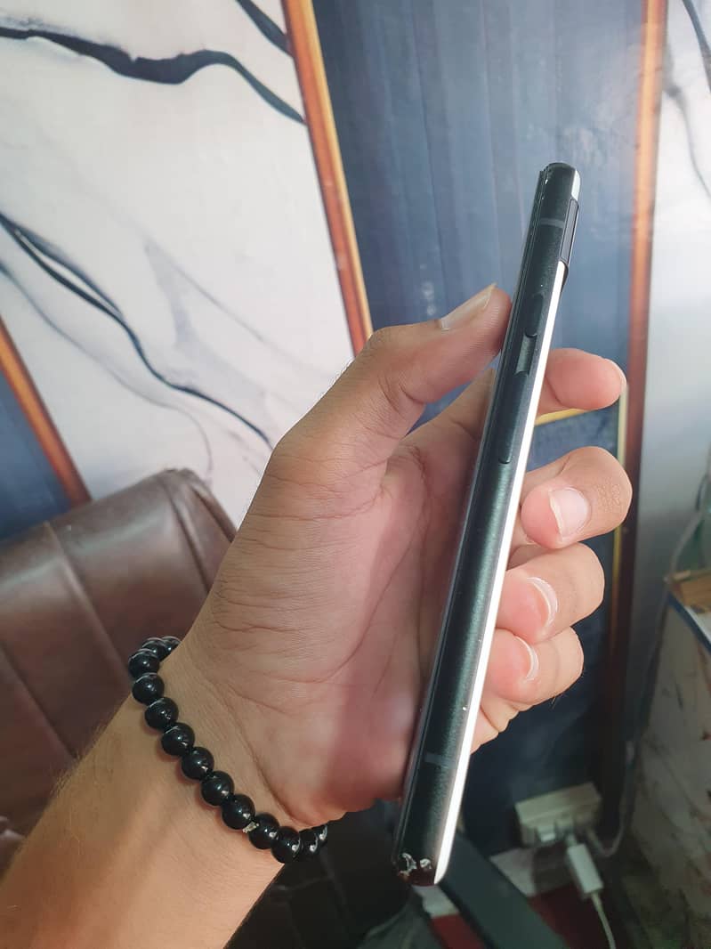 Google Pixel 6a 3