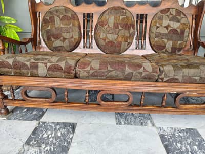 3 seater sofa and 2x single seater