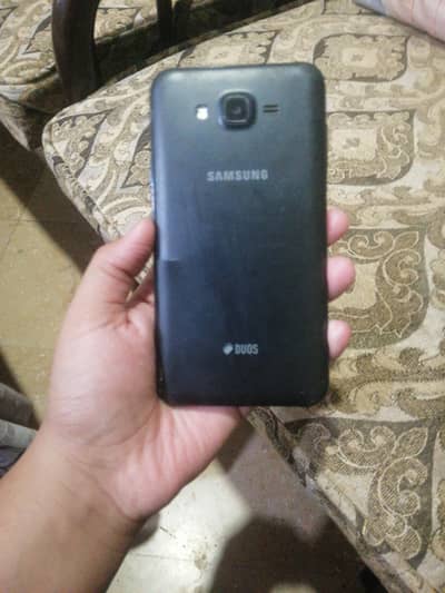 Samsung Mobile J7 Core
