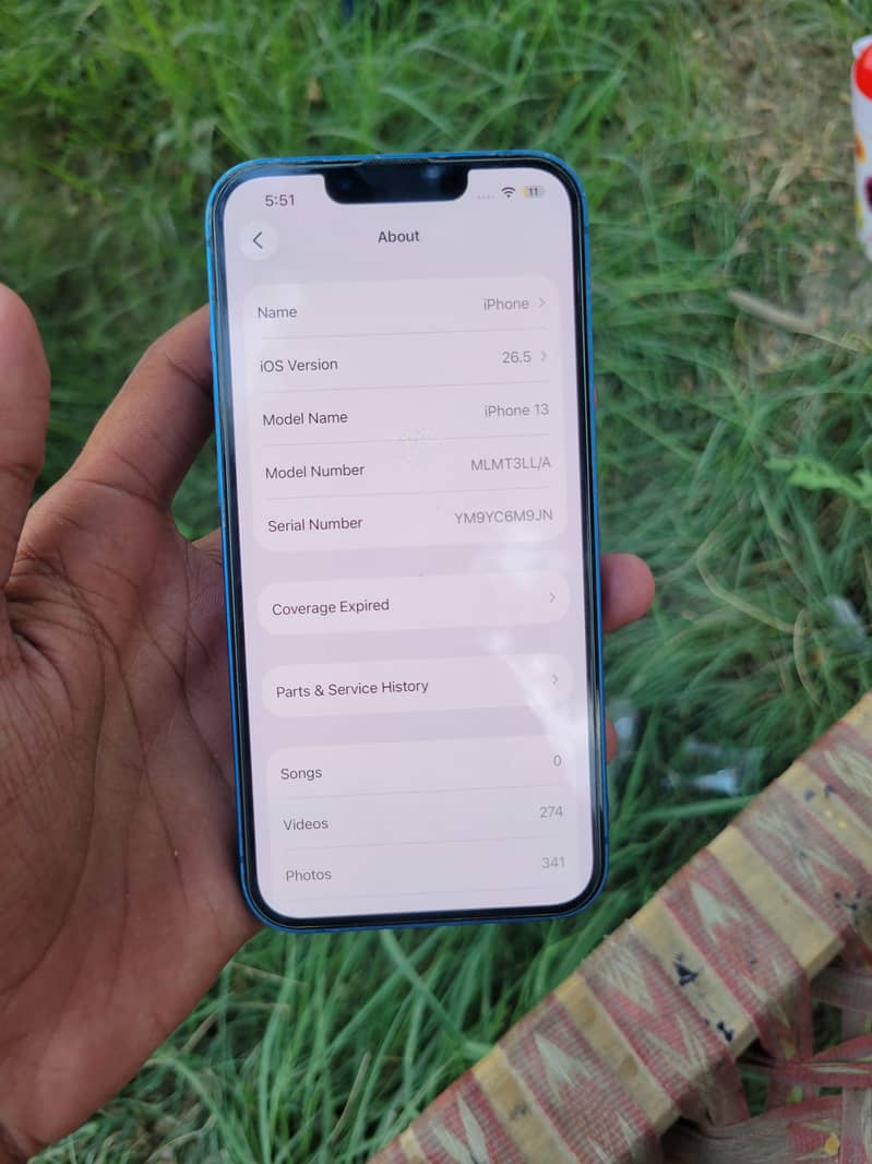Apple iPhone 13 4