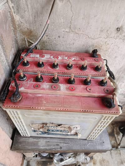 bettery for sale Good condition