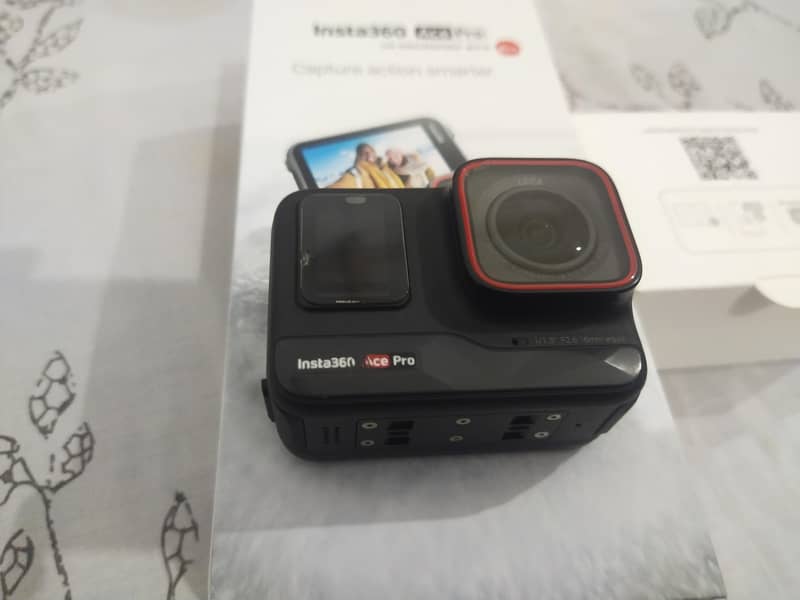 insta 360 Ace Pro action Camera 6