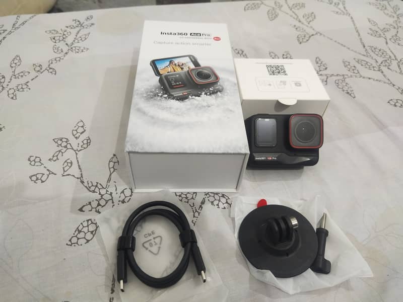 insta 360 Ace Pro action Camera 7