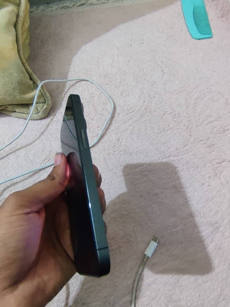 iPhone 13 Pro 3