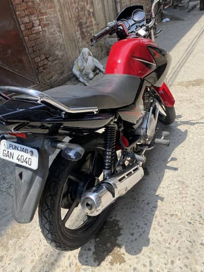 Yamaha ybr 2015