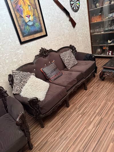 sofa set (3 seater) (1 seater) (1 seater)