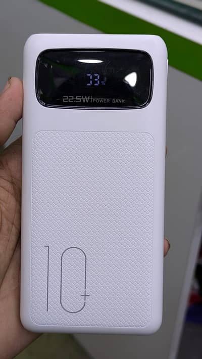 10000mAh Fast Charging power bank — 22.5W Digital Display