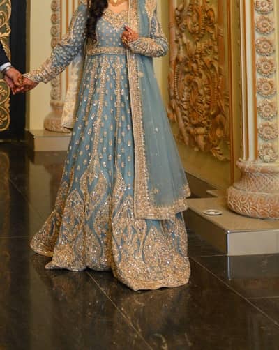 Valeema Lehnga