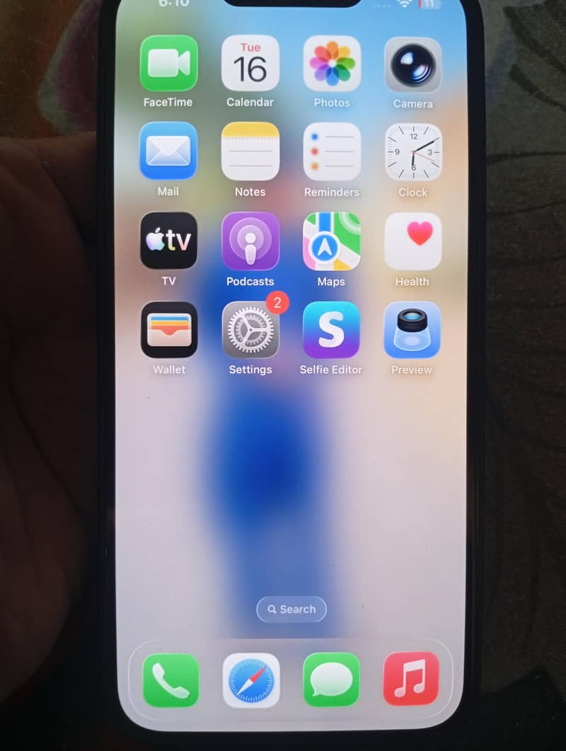 Apple iPhone 13 0